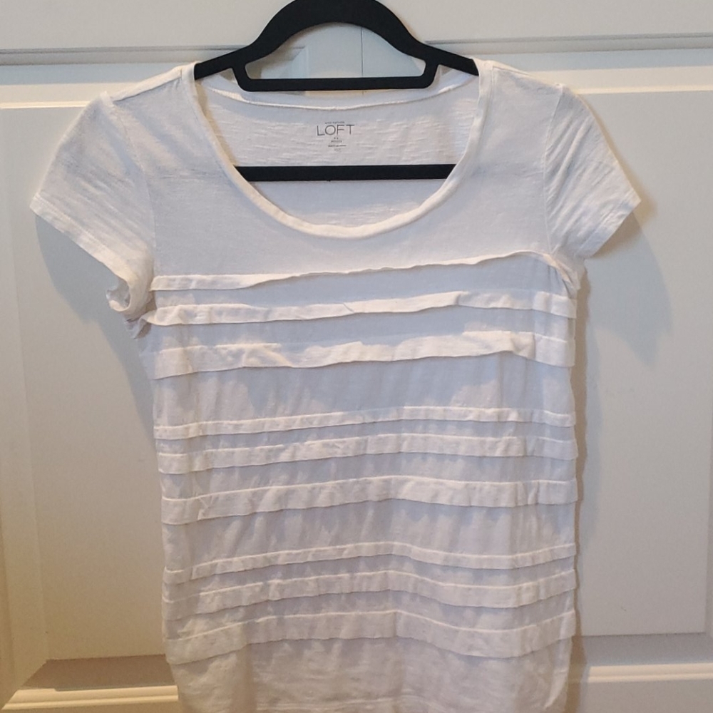 Ann Taylor Loft Tee